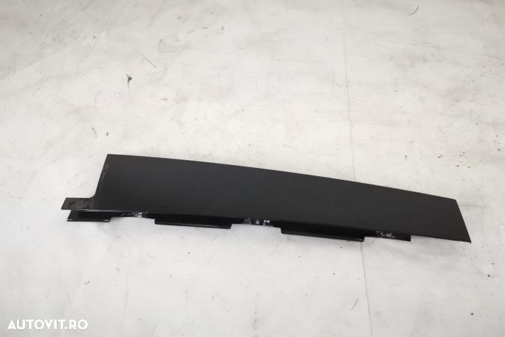 Ornament Stalp B Usa Stanga Spate Original In Stare Buna Porsche  Caye - 1