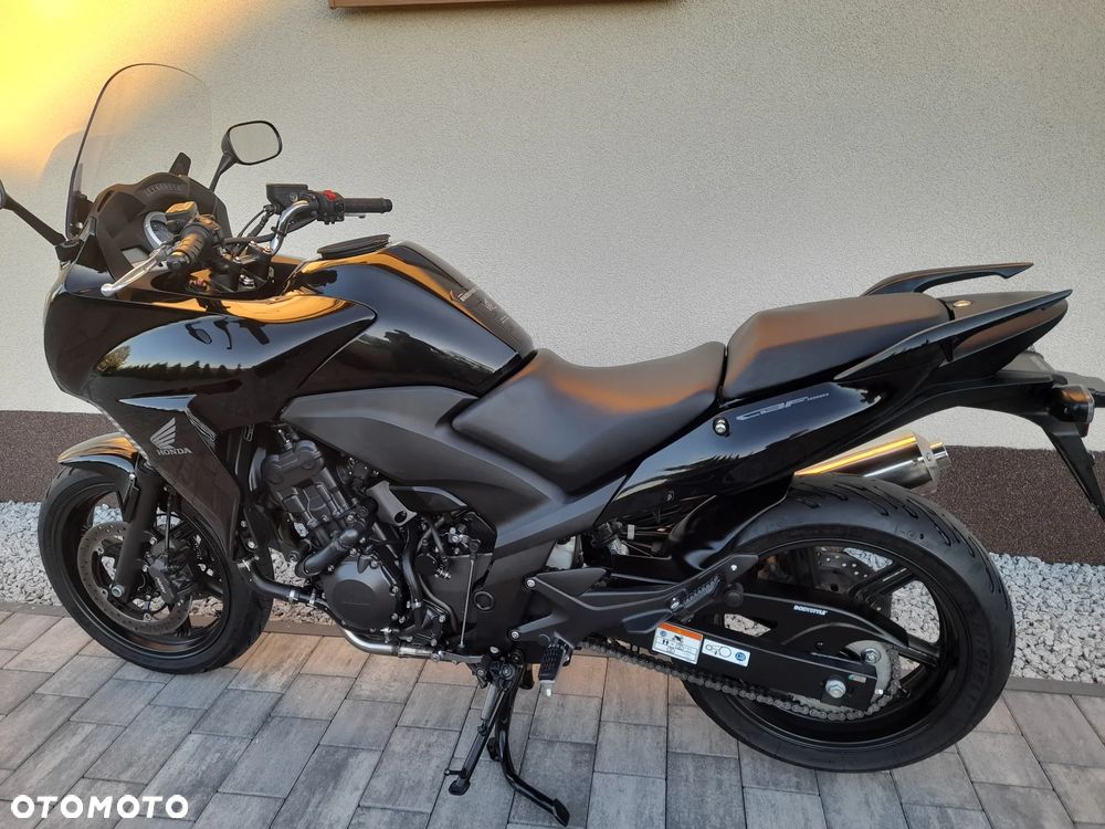 Honda CBF - 24