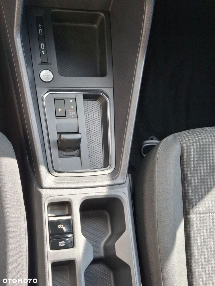 Volkswagen Caddy - 27