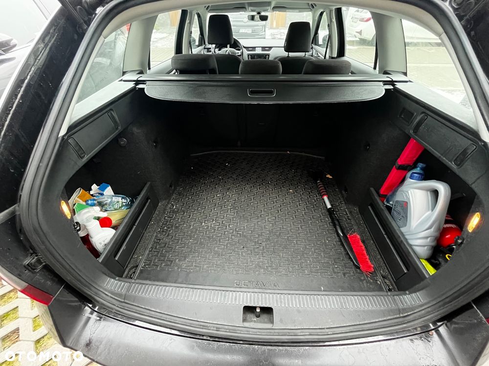Skoda Octavia 1.4 TSI Style DSG - 23