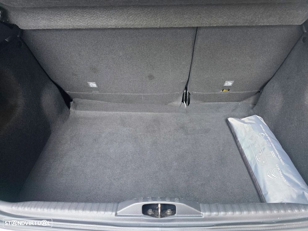 Citroën C3 1.2 PureTech Shine - 46