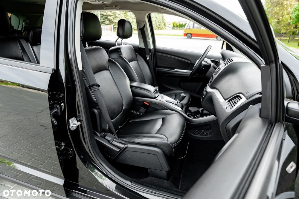 Fiat Freemont 3.6 V6 Lounge - 25