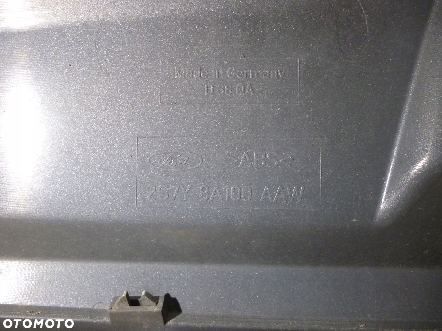 GRILL ATRAPA FORD MONDEO MK3 ST 2S7Y8A100AAW - 2