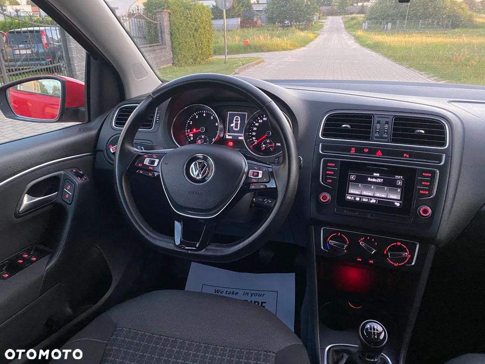 Volkswagen Polo 1.2 TSI BMT Comfortline - 17