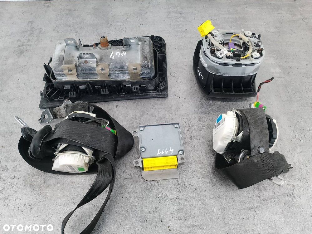 ZESTAW PODUSZEK AIRBAG, PASY PRZÓD, SENSOR SKODA ROOMSTER 30375685D  TRW - 2
