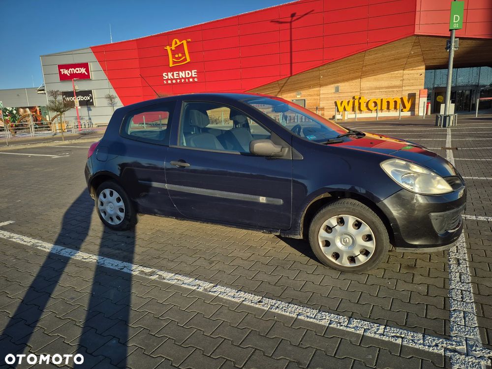 Renault Clio 1.5 dCi Dynamique - 8