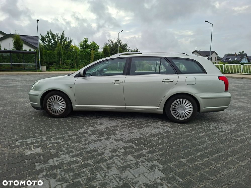 Toyota Avensis 1.8 VVT-i Combi - 3