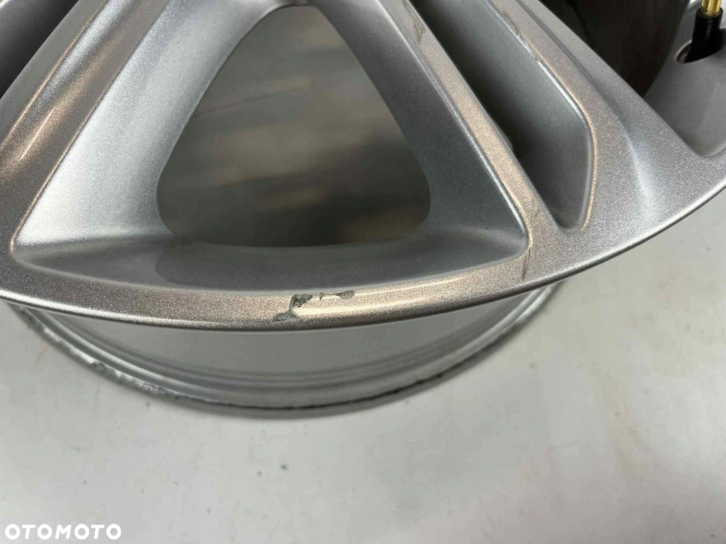 RANGE ROVER LAND ROVER VELAR L560 FELGA 8.5JX20 ET45 5X108 - 3