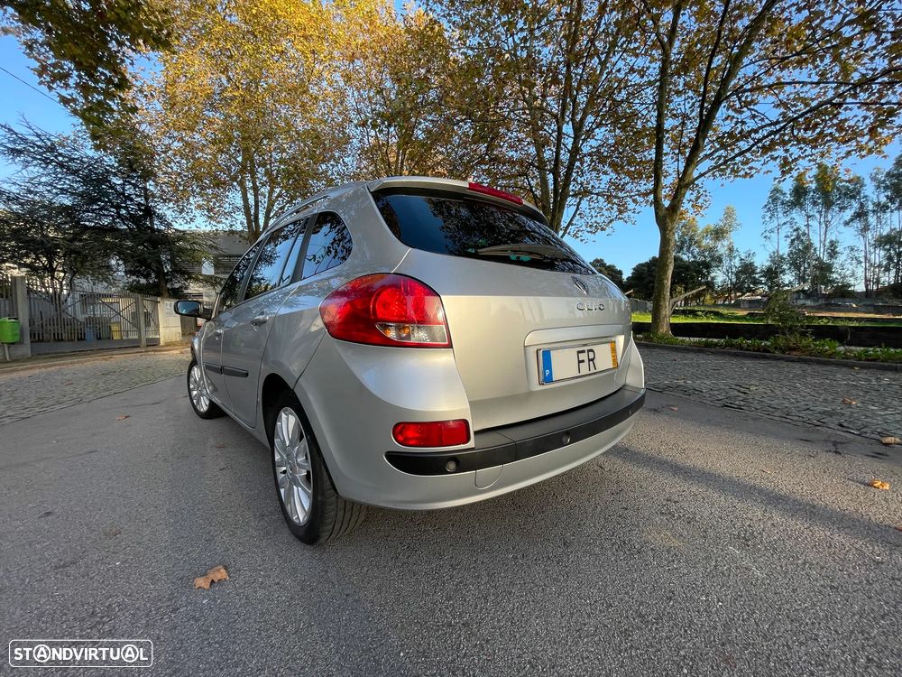 Renault Clio Break 1.5 dCi Dynamique S - 31