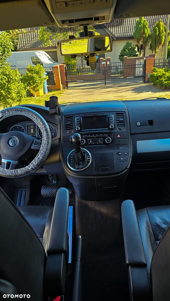 Volkswagen Multivan - 6