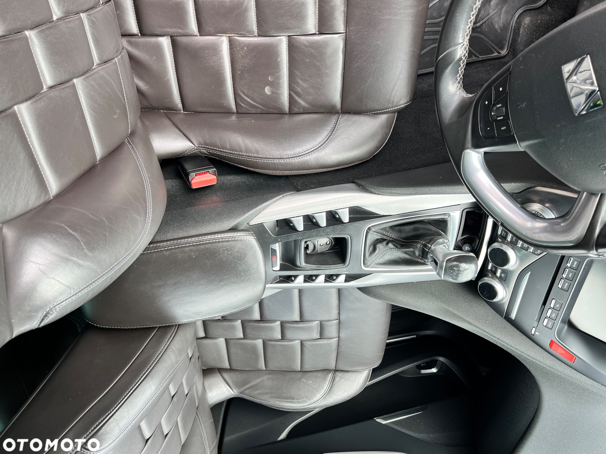 Citroën DS5 2.0 BlueHDi SoChic - 15