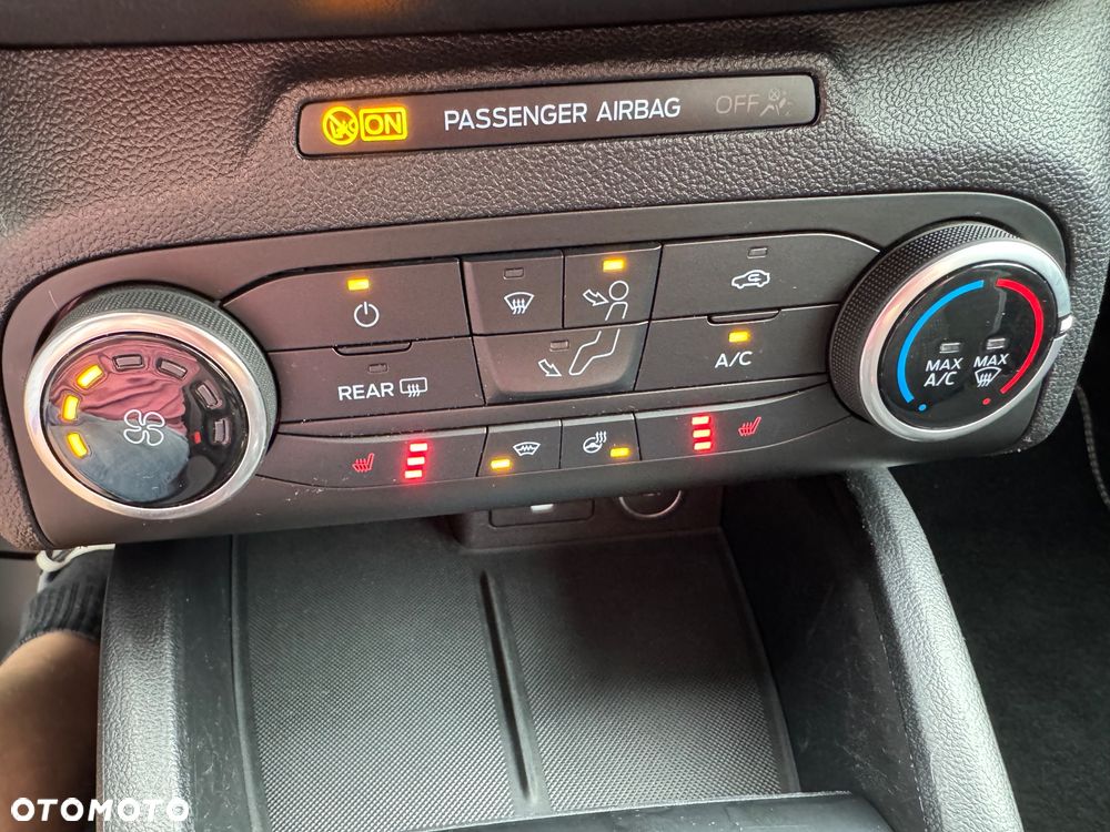 Ford Focus 1.0 EcoBoost Start-Stopp-System ACTIVE - 17