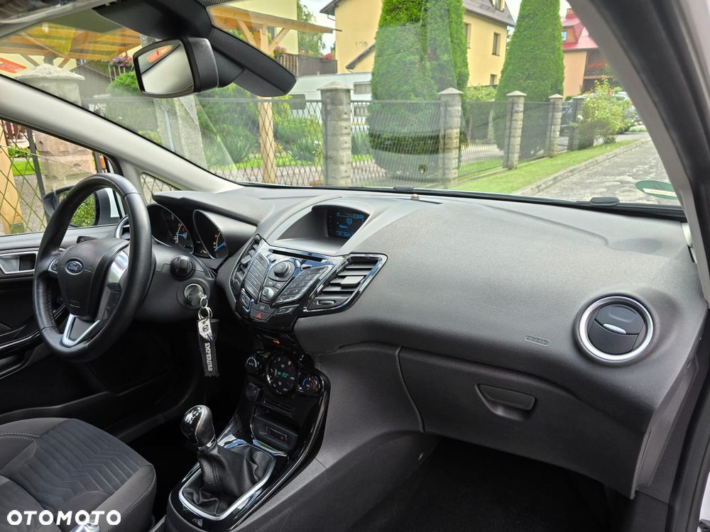 Ford Fiesta 1.0 EcoBoost Titanium - 31