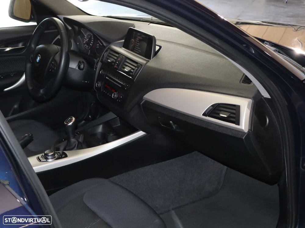 BMW 116 d EfficientDynamics - 15