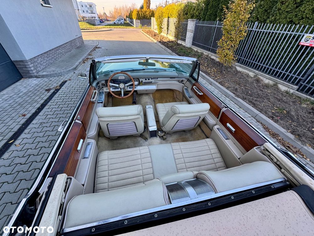 Cadillac Eldorado - 17