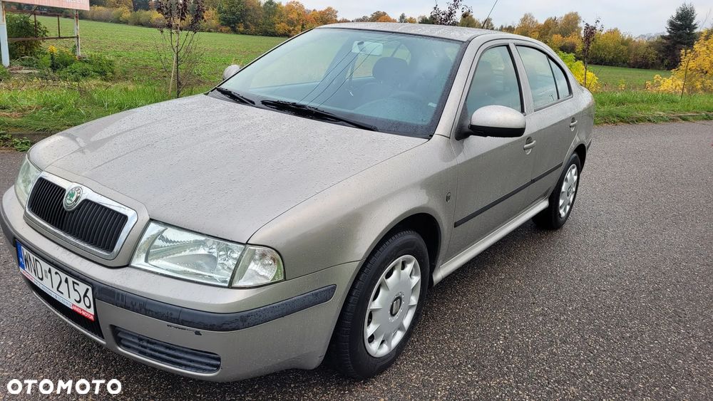 Skoda Octavia - 2