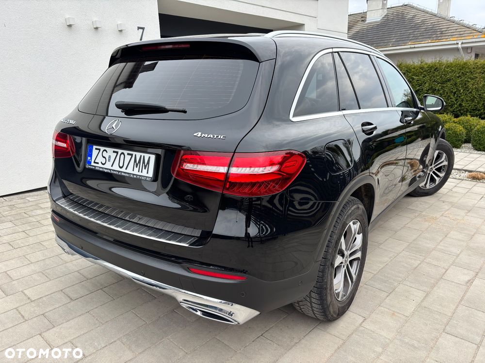 Mercedes-Benz GLC - 9