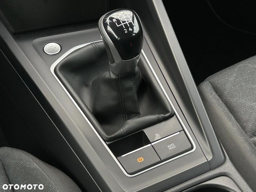 Volkswagen Golf Variant 1.0 TSI Life - 24