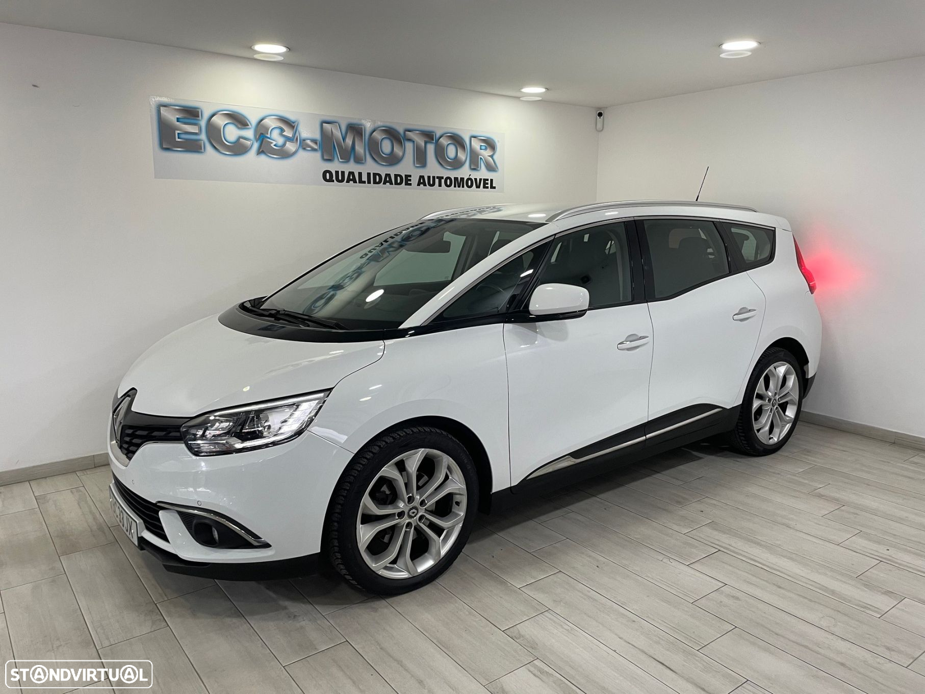 Renault Grand Scénic dCi 110 EDC Dynamique - 9