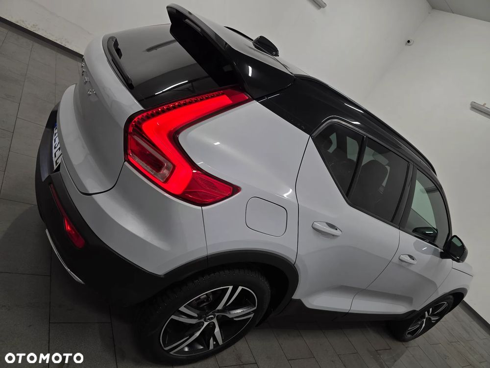 Volvo XC 40 D3 SCR R-Design - 35