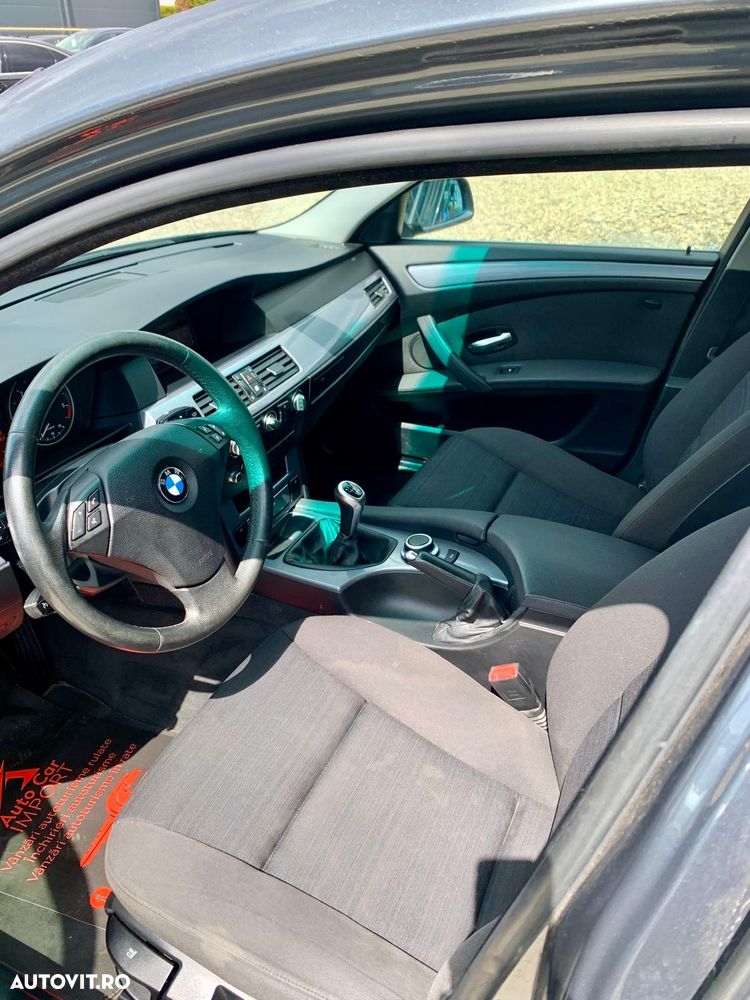 BMW Seria 5 520d Edition Lifestyle - 12