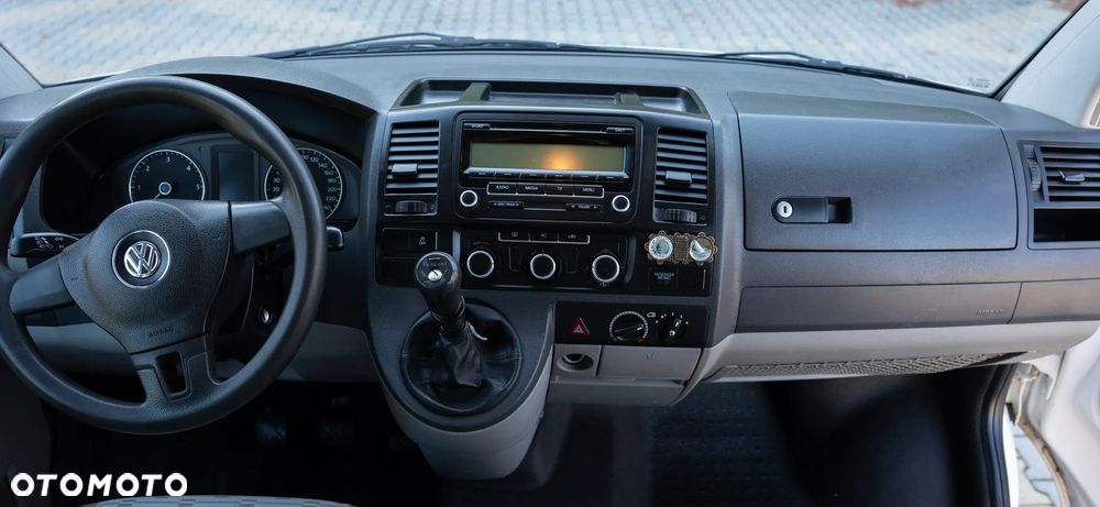 Volkswagen Transporter 2011 photo 3