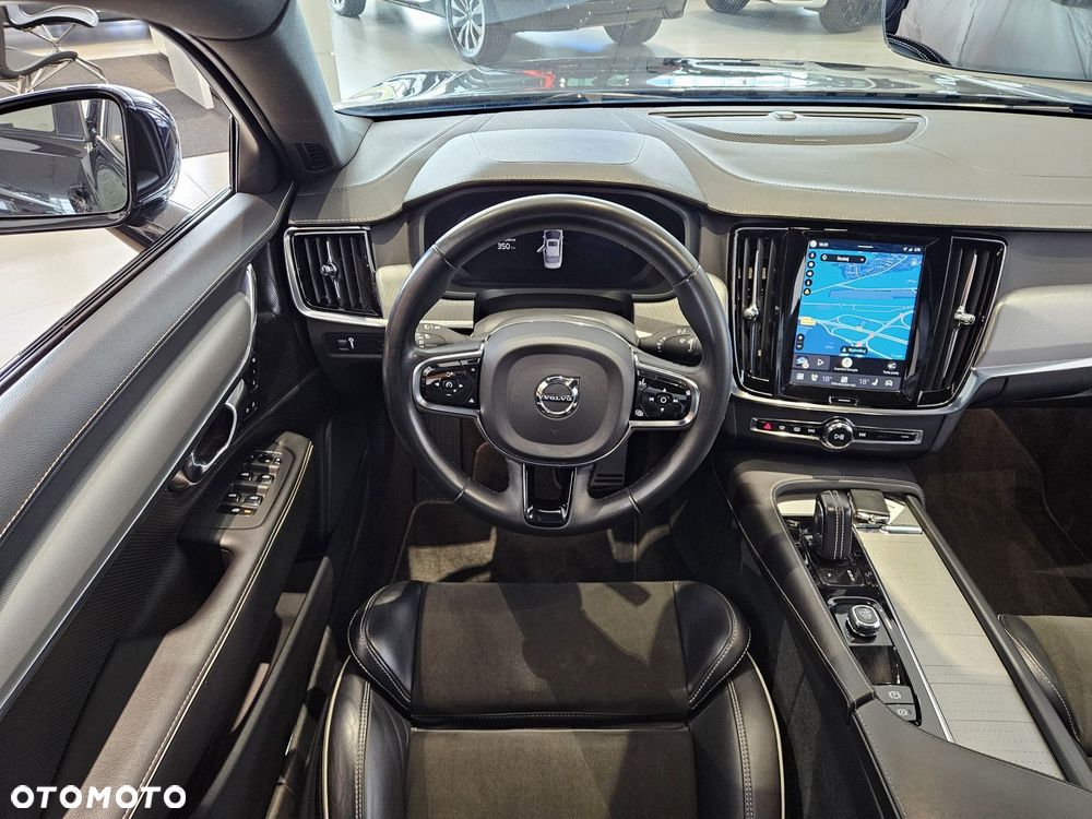 Volvo S90 - 17