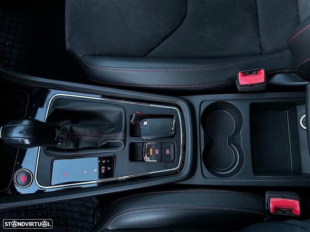 SEAT Leon 2.0 TDI DPF S&S DSG FR - 21