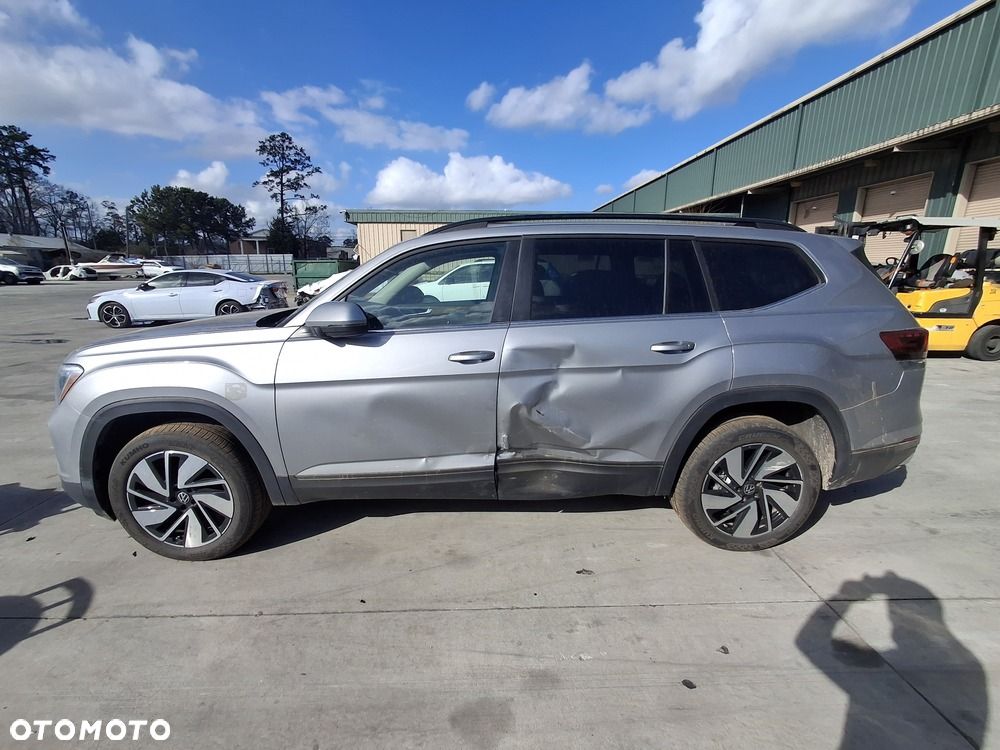 Volkswagen Atlas - 4