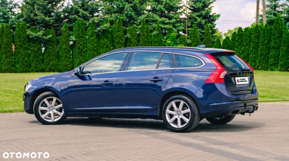 Volvo V60 D4 Drive-E Momentum - 5