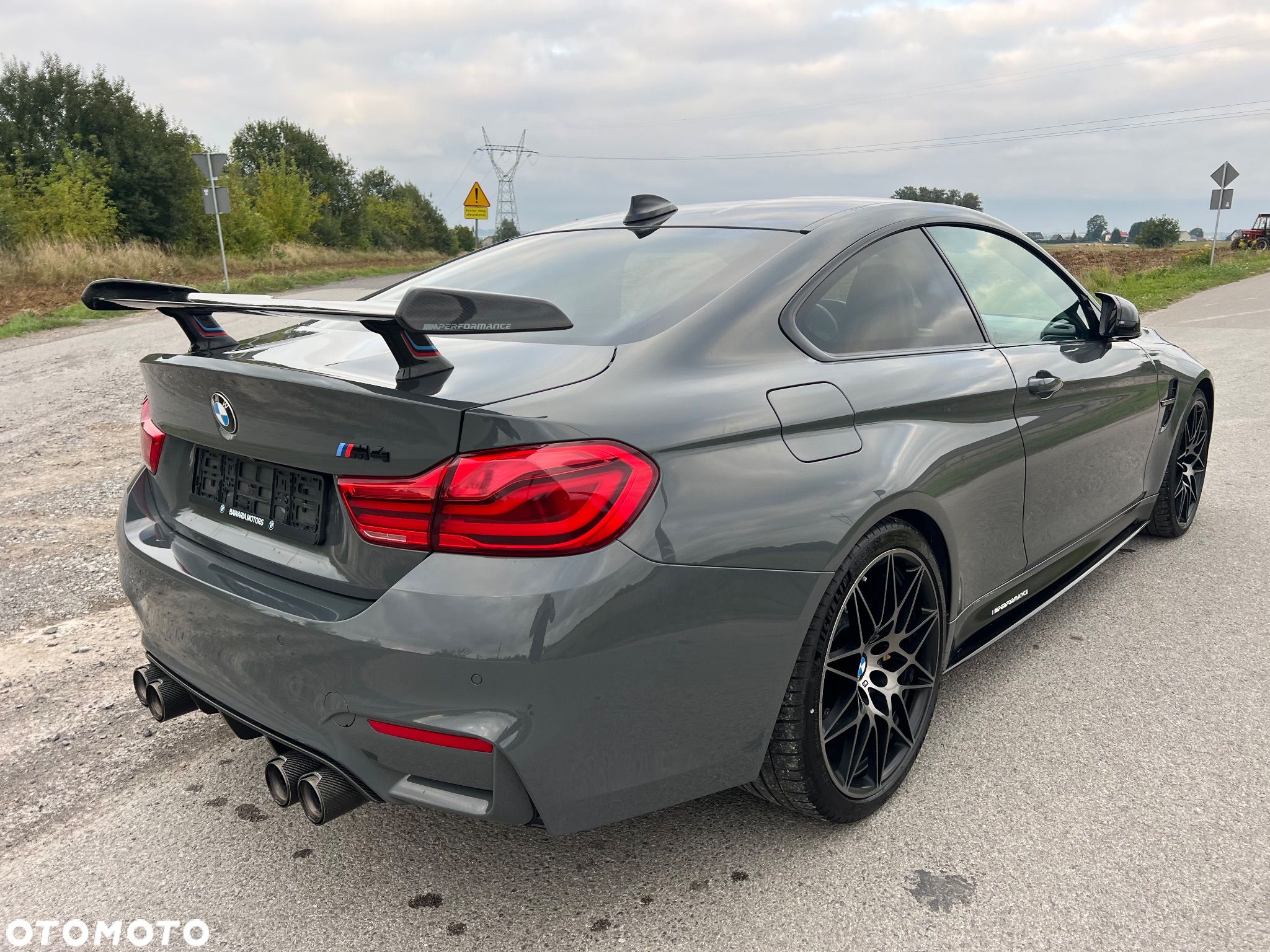 BMW M4 Coupe DKG Competition - 1