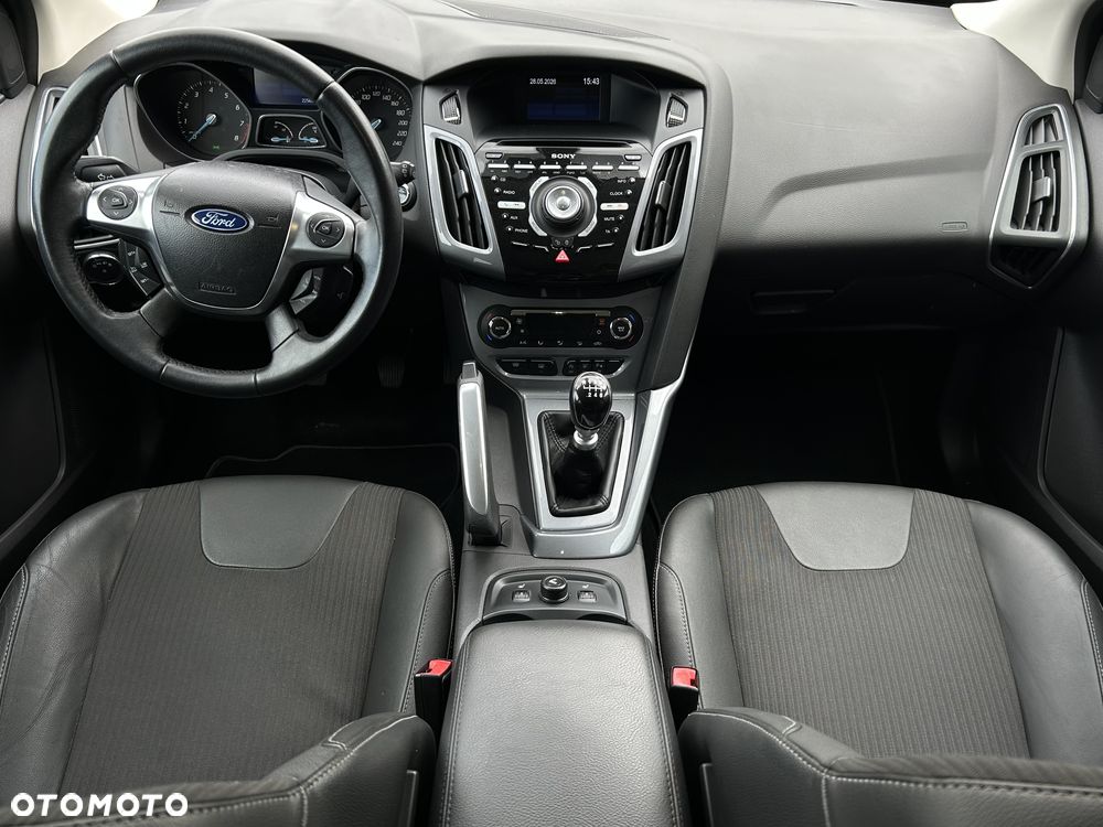 Ford Focus 1.6 EcoBoost Start-Stopp-System Titanium - 11