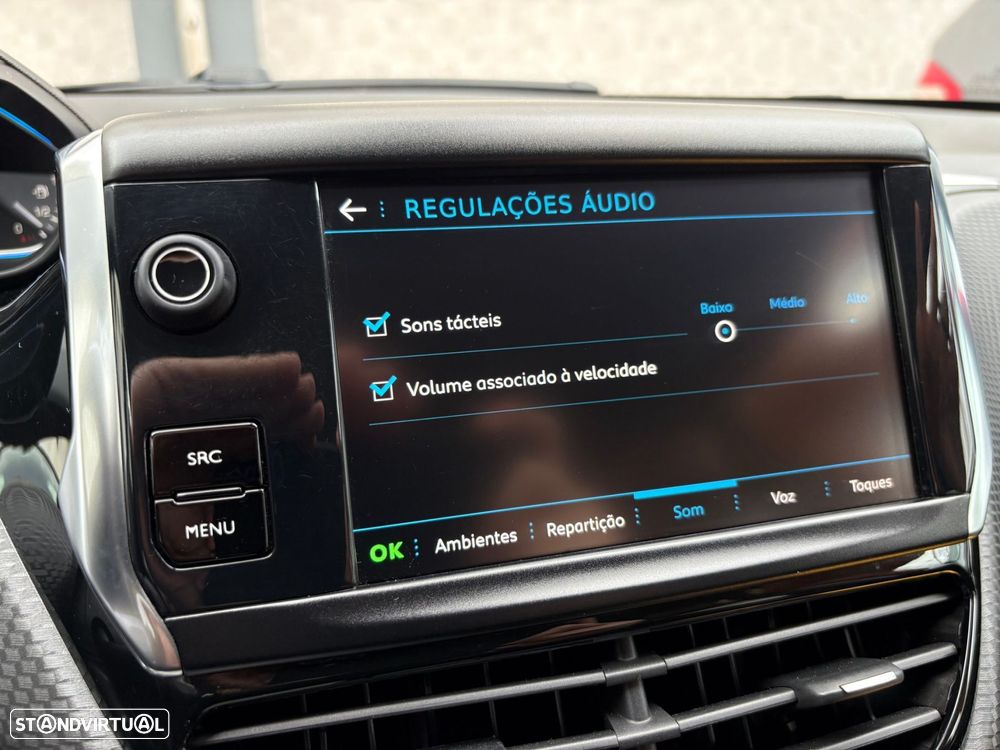 Peugeot 2008 1.2 PureTech Allure - 33