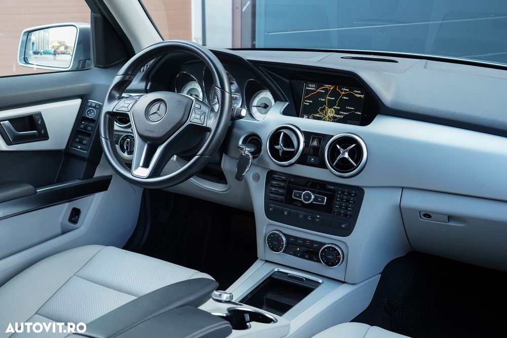 Mercedes-Benz GLK 220 CDI DPF 4Matic BlueEFFICIENCY 7G-TRONIC Edition 1 - 11