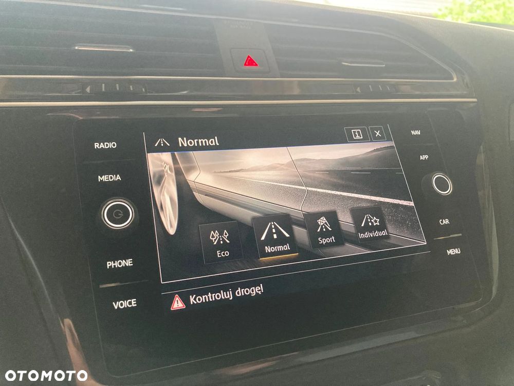 Volkswagen Tiguan ver-2-0-tdi-bmt-scr-4mot-highline - 20