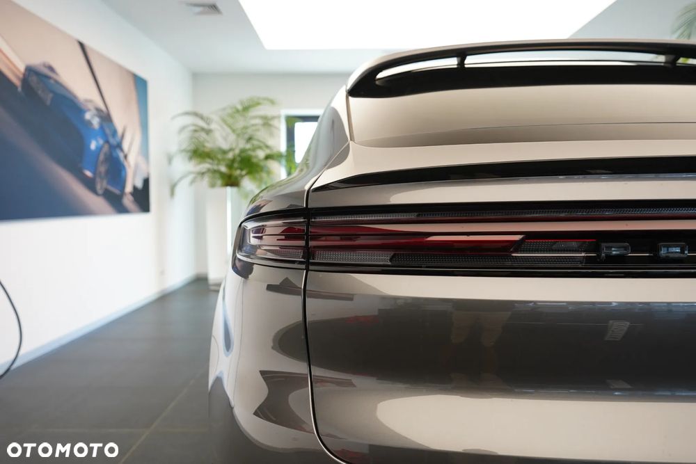 Porsche Cayenne Coupe S - 25