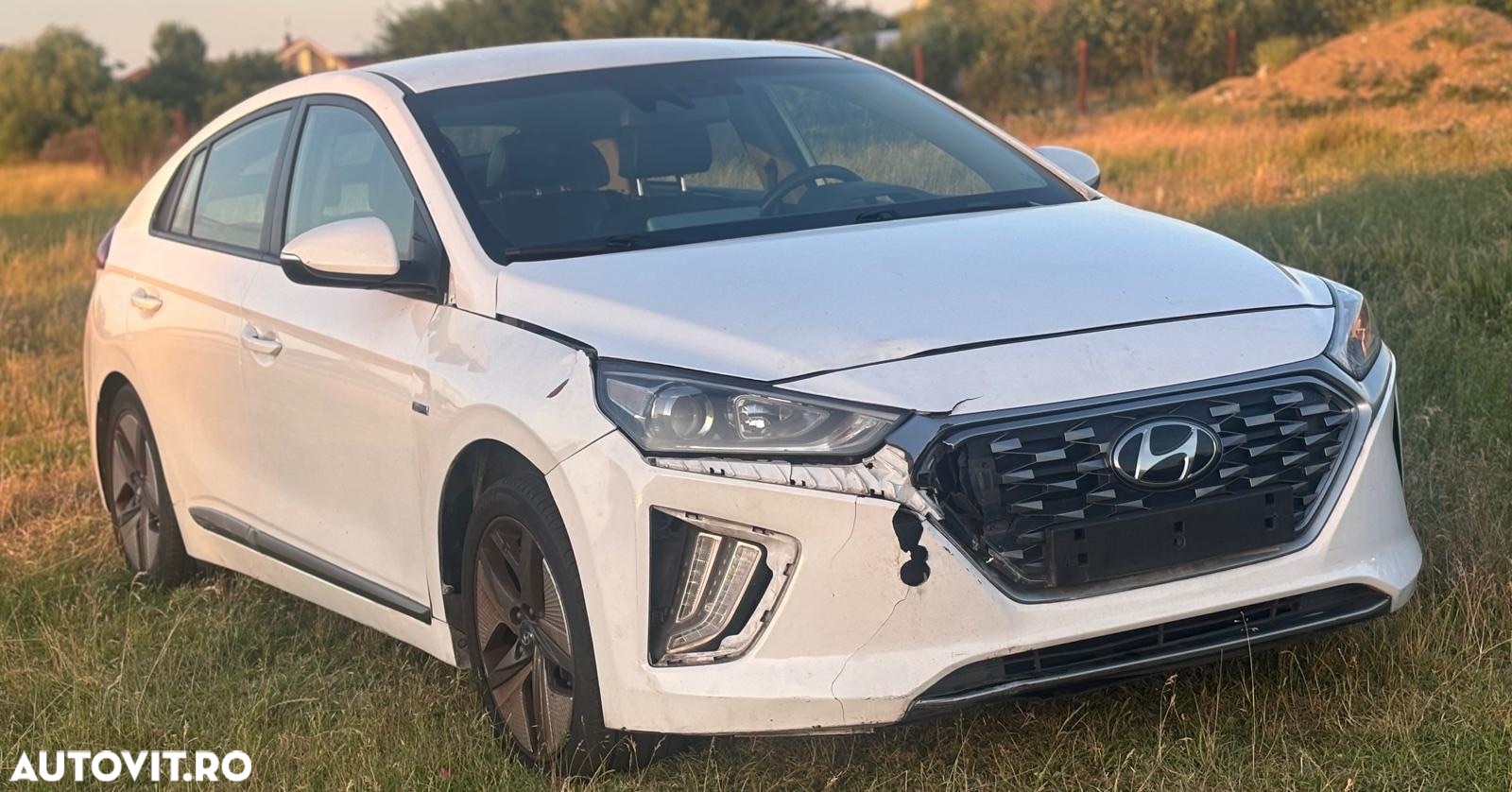 Hyundai IONIQ Hybrid 141CP Exclusive - 4