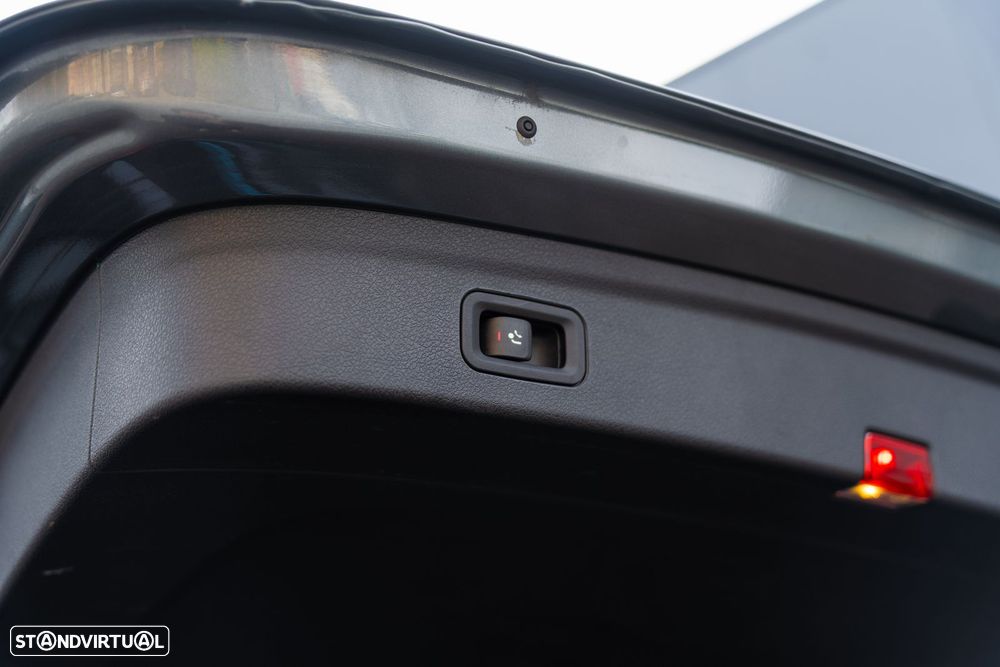 Mercedes-Benz GLE 350 de 4Matic - 30