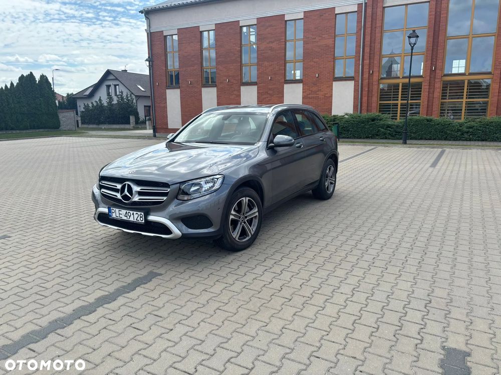 Mercedes-Benz GLC 250 4Matic 9G-TRONIC - 1