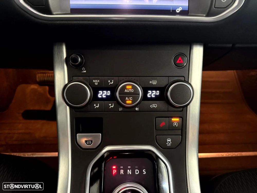 Land Rover Range Rover Evoque 2.0 D180 AWD HSE Auto - 25