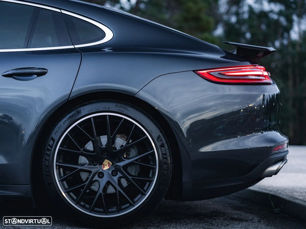 Porsche Panamera 4S Diesel - 35