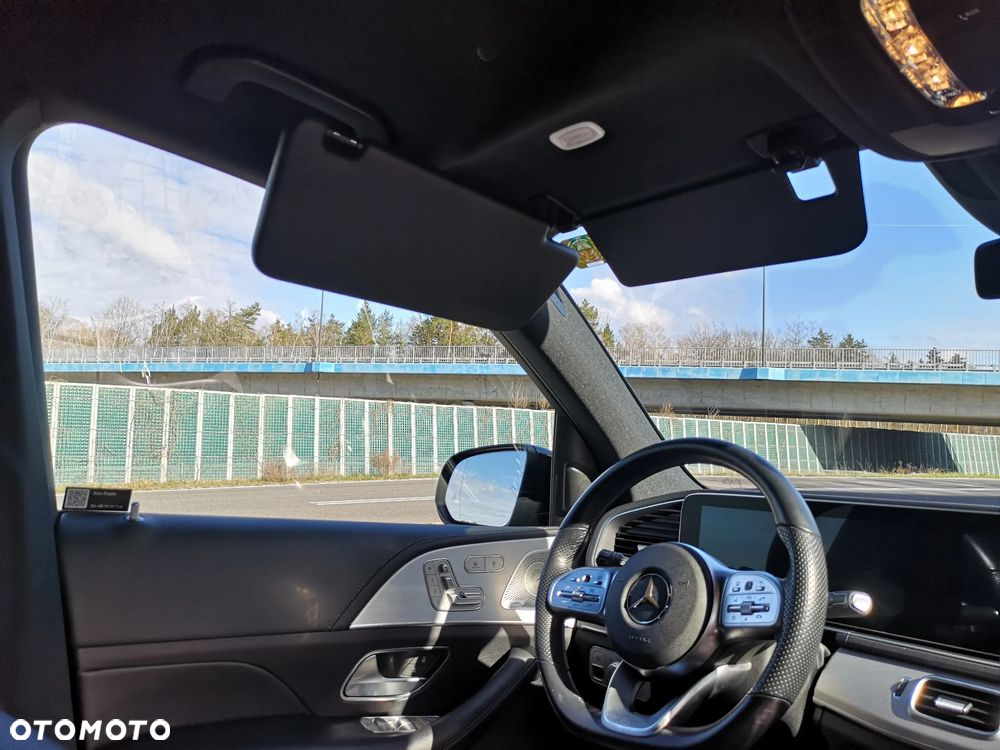 Mercedes-Benz GLE - 31