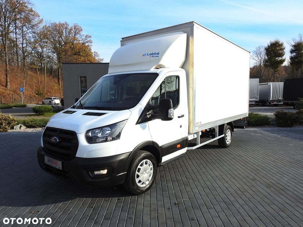 Ford TRANSIT KONTENER WINDA 8 PALET TEMPOMAT KLIMATYZACJA  130KM - 18