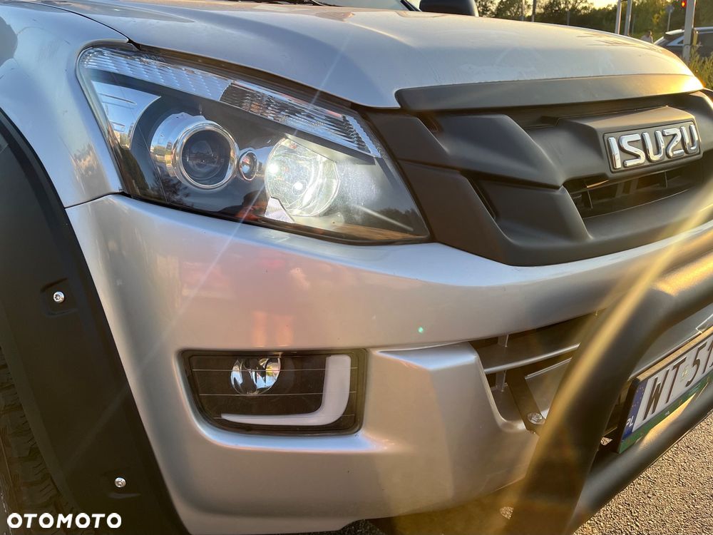 Isuzu D-Max - 38