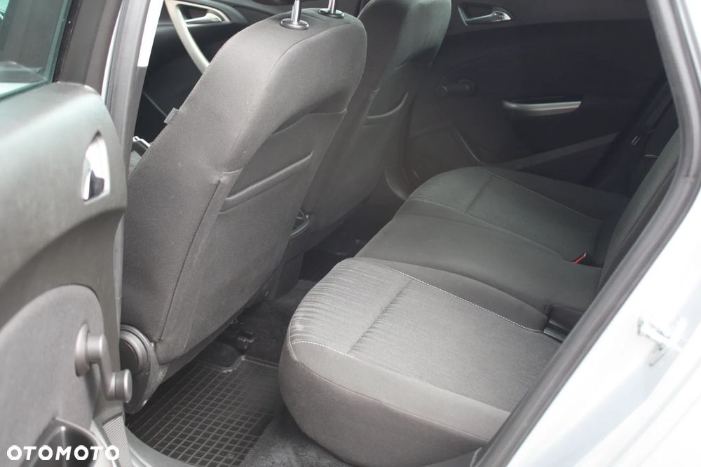 Opel Astra 1.4 Turbo Active - 28