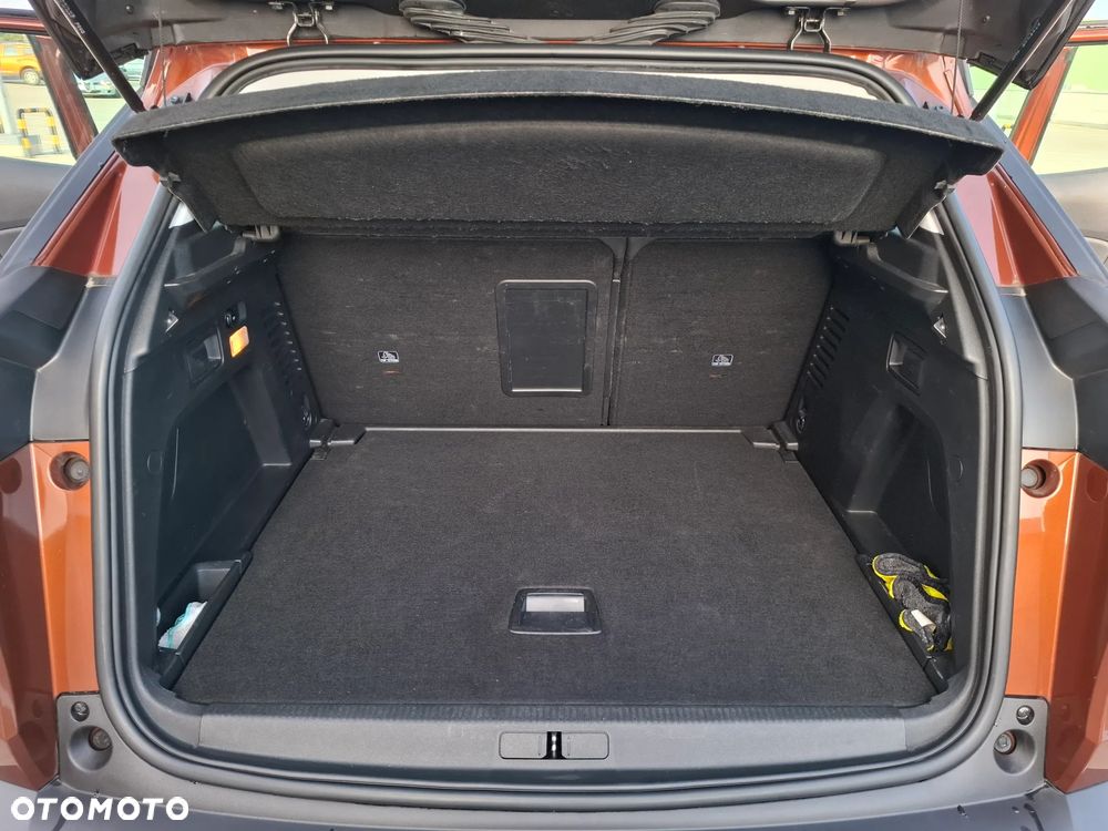 Peugeot 3008 1.5 BlueHDi Allure S&S - 25