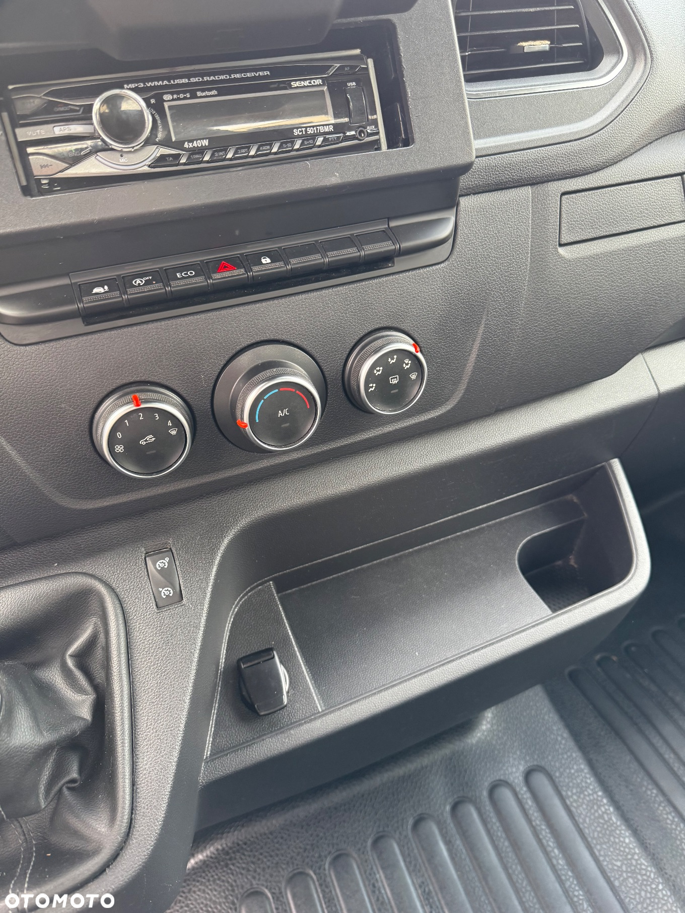 Renault Master - 16