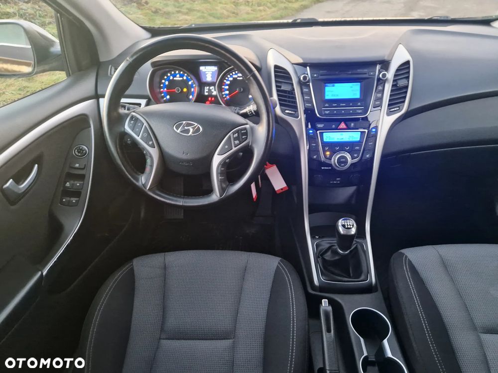 Hyundai i30 1.4 Comfort - 8