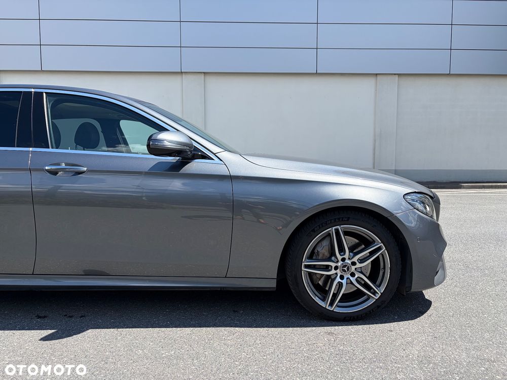 Mercedes-Benz Klasa E 400 d 4-Matic 9G-TRONIC - 4