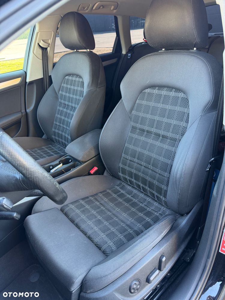 Audi A4 Avant 2.0 TDI Quattro - 8